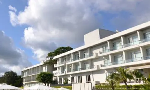 Gloria Manor