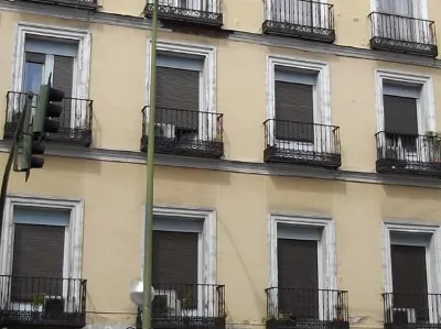 Pensión Rivera Hotels near KeepCoding - Full Stack Bootcamps