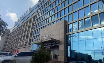 Venice International Hotel - Housity