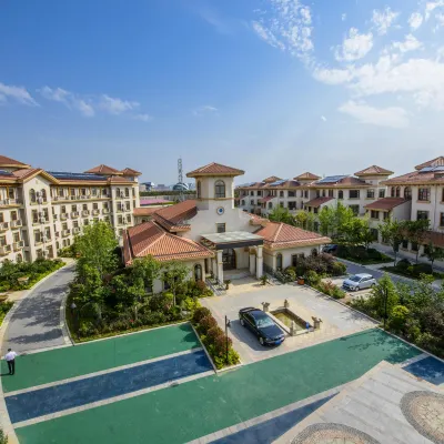 Jiulongsheng Hotel Hotels near Rongcheng Sports Center
