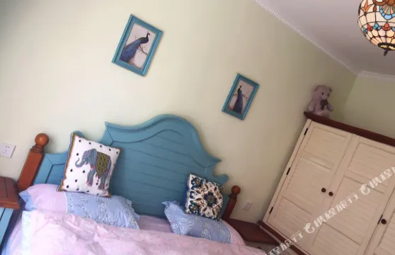 海東曹家堡空港加州旅館