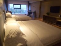 青岛假日之旅度假酒店 - 魅力海景双床间