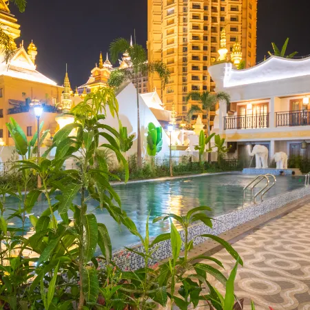 Whitepalace Daitai Style Hotel