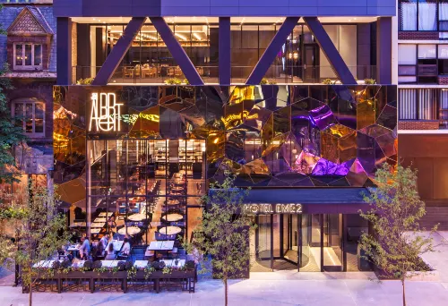 호텔 EMC2 오토그래프 컬렉션