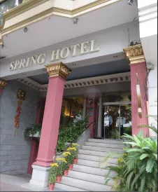 Khách sạn Mùa Xuân