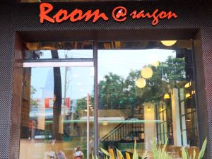 Room@Saigon