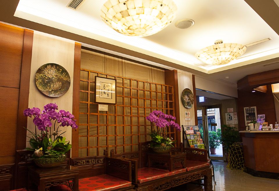 5. 리치 가든 호텔..