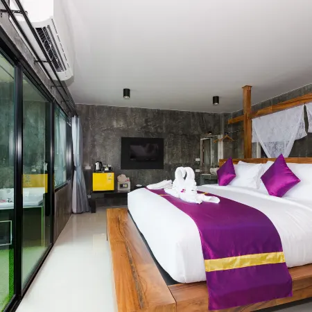 Maneetel Krabi Beachfront
