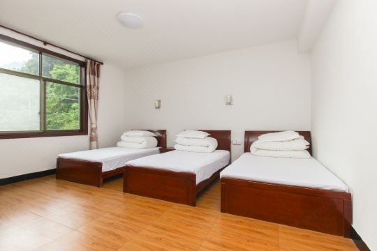 大明山悦来山庄