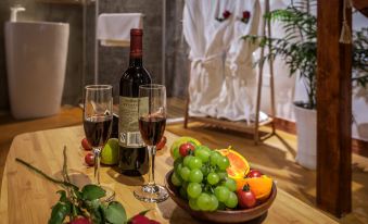 Liushe Shangpin Hostel - Housity