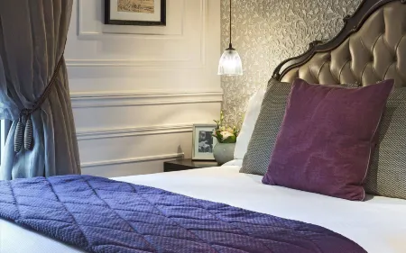 La Clef Louvre Paris by The Crest Collection Отели рядом с достопримечательностью «Сад Отель де Сан»