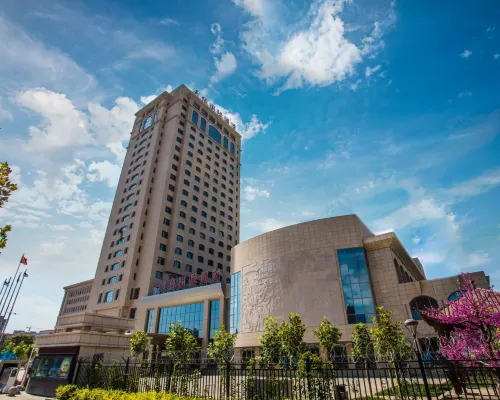 Tianyuan International Hotel Hotels in Kuqa