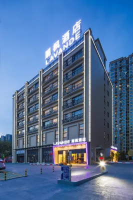 Lavande Hotel (Guangzhou Huangpu Donglu Wenchong Subway Station) Hotel dekat Guangzhou Economic and Technological Training Institute