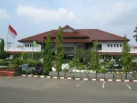 Bahari Inn Tegal Hôtels à : West Tegal