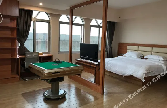 雷州南珠假日大酒店