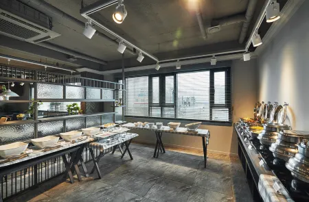 JB Design Hotel Отели рядом с достопримечательностью «BUSAN X the SKY»