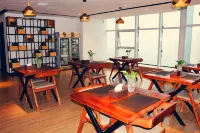 Momo Yishang Boutique Hotel