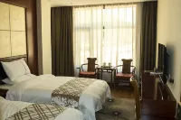 Golden Wheel Hotel