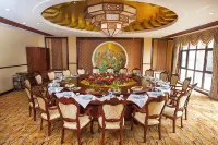 Bazhou Lanyue Manor Hot Spring Hotel Hotel a Bazhou