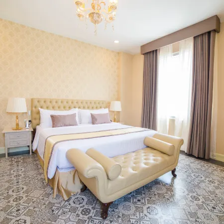 Rizal Park Hotel