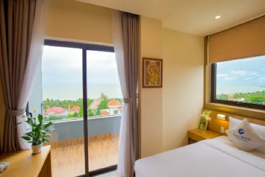 Gaia Hotel Phu Quoc Отели рядом с достопримечательностью «Chinh Toa Dalat»