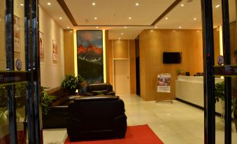 Jasmine Flower Chain Hotel (Zhongxiang Chengtian Road Shop)