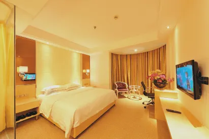 자오칭 리후가이녠 호텔(치싱옌관광단지체육센터店)