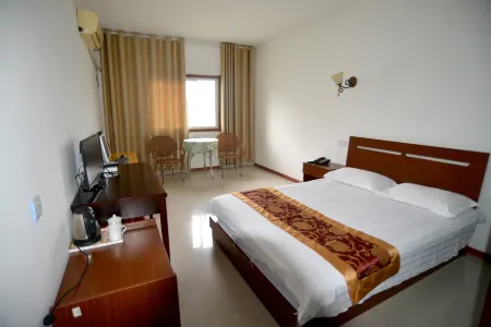 Feixi Lantian Express Hotel Отели рядом с достопримечательностью «Yang Zhenning Former Residence»