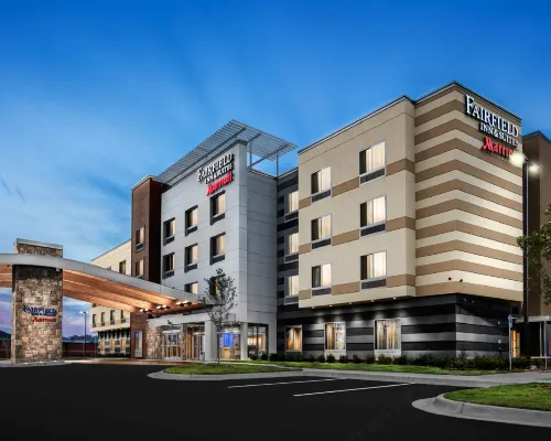 Fairfield Inn & Suites Gainesville I-75 Hotels in Gainesville