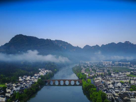 齊雲山祥富瑞度假酒店 休寧 優惠價錢預訂 Trip Com