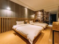 上海柠莱精选酒店 - 轻漾标准双床房