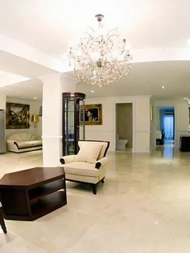 รูปภาพของซาช่า เฮ้าส์