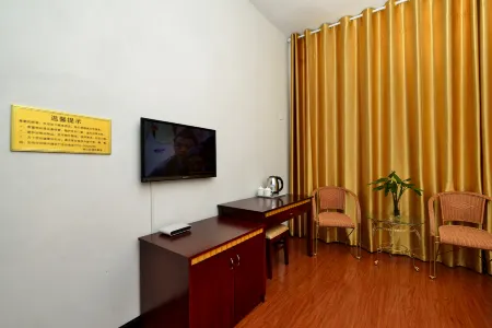 Yanlin Shennongjia Yingshanhong Manor