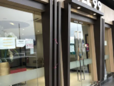 八打靈再也 SS2 99酒店 鄰近Taman Aman Jogging Park的酒店