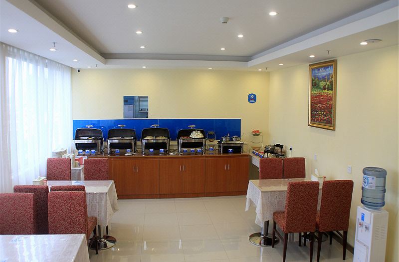 Yijing Hotel (Guilin Railway Station Wayao Wholesale Market) photo 2