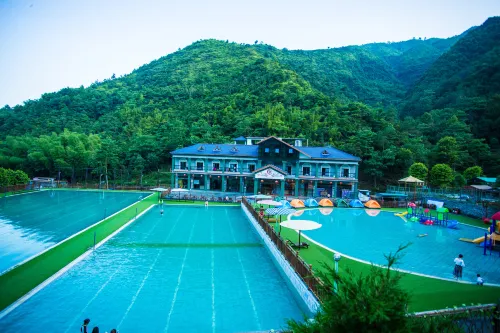 Lvye Villa - Pools