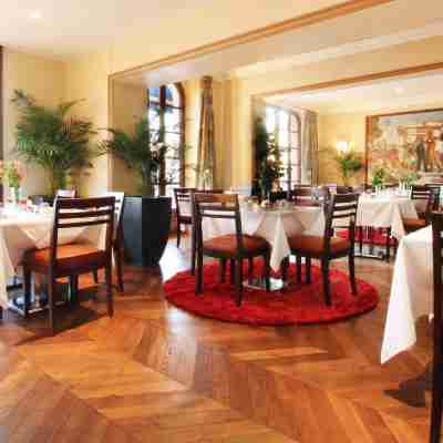 Hôtel La Résidence du Vieux-Port Dining/Meeting Rooms