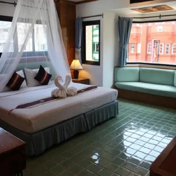 Your Place Inn