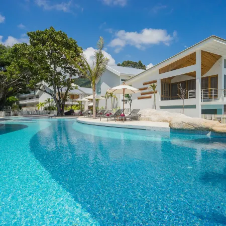 White Sand Samui Resort