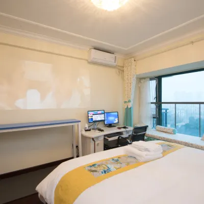 Hengmei Apartment Hotels near Bihai Silver Sand (Venice Hotel on the Sea)