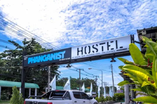 Phanganist Hostel