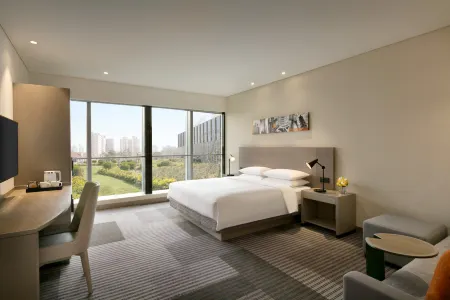 Hyatt Place Shanghai Tianshan Plaza