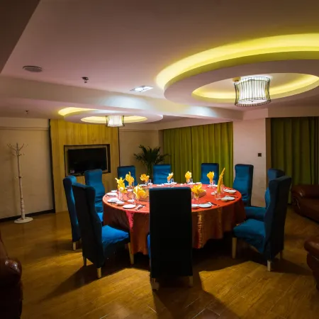 Zhongwei Shadu Hotel