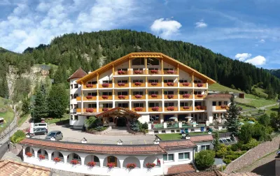 Hotel Cesa Tyrol Hoteles en Canazei