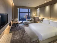 DoubleTree by Hilton Hotel Xiamen - Haicang Hotels near Haicang
