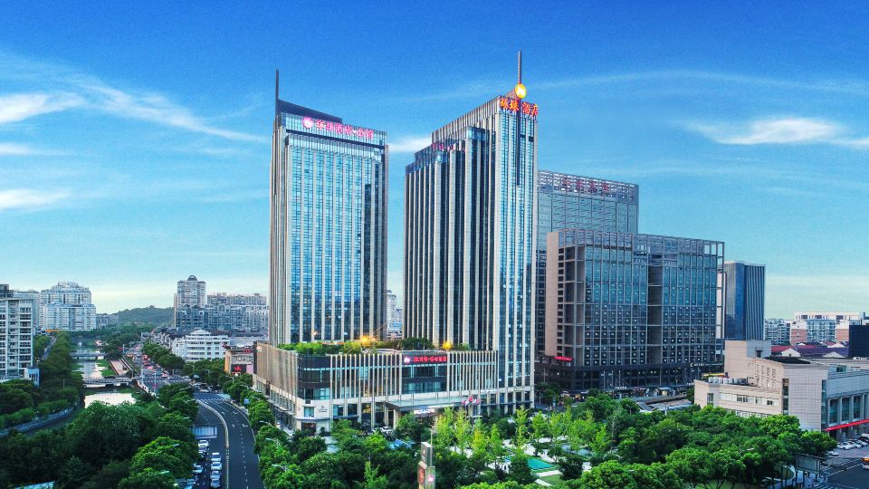 Hangzhou Bay Universal Hotel