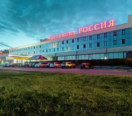 АМАКС Отель Россия Отели рядом с достопримечательностью «Николо-Дворищенский собор»