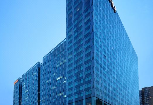 주변 교통 및 편의시설