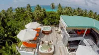 Bliss Dhigurah Hotels in Digura