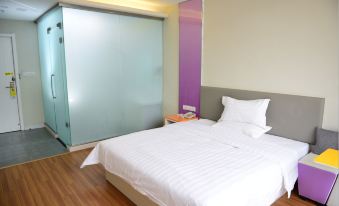 7Days Inn Hotel (Xuzhou New Urban Area Municipal Government Olympic Sports Center)